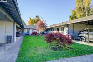 1049 SE Walnut St, Hillsboro, OR 97123 - Photo 3