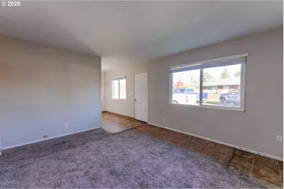 1049 SE Walnut St, Hillsboro, OR 97123 - Photo 19
