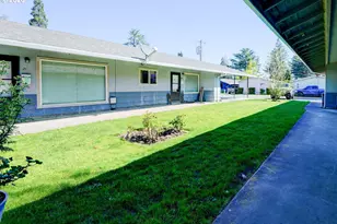 1049 SE Walnut St, Hillsboro, OR 97123 - Photo 35