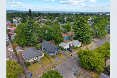 5933 NE 17th Ave, Portland, OR 97211 - Photo 11