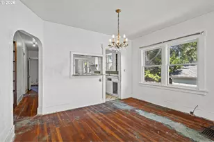 5933 NE 17th Ave, Portland, OR 97211 - Photo 3