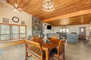 599 Horizon Ln, Myrtle Creek, OR 97457 - Photo 11