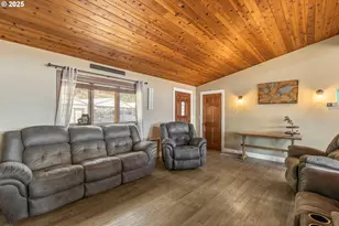 599 Horizon Ln, Myrtle Creek, OR 97457 - Photo 7