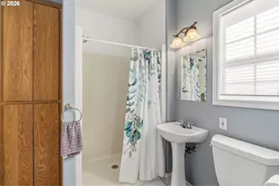 6001 E St, Springfield, OR 97478 - Photo 19
