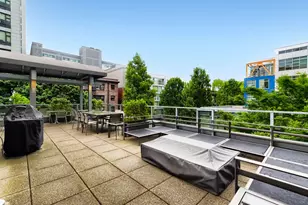 1221 SW 10th Ave, Portland, OR 97205 - Photo 21