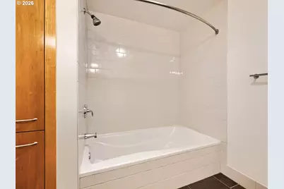 1221 SW 10th Ave #503, Portland, OR 97205 - Photo 17