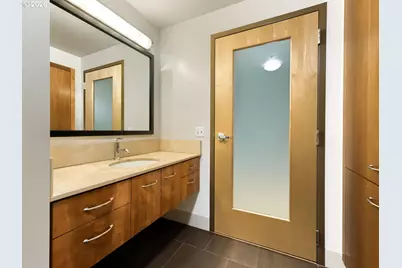 1221 SW 10th Ave #503, Portland, OR 97205 - Photo 15