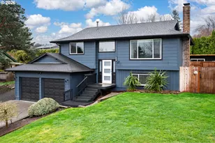 2331 SW Spence Ct, Troutdale, OR 97060 - Photo 3