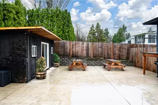 2331 SW Spence Ct, Troutdale, OR 97060 - Photo 29