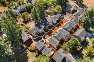 3246 SE 115th Ave, Portland, OR 97266 - Photo 3