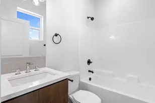 3246 SE 115th Ave, Portland, OR 97266 - Photo 17