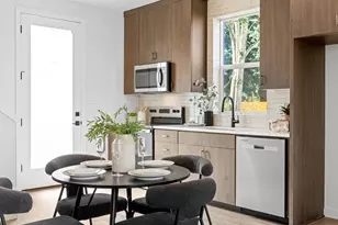 3246 SE 115th Ave, Portland, OR 97266 - Photo 5