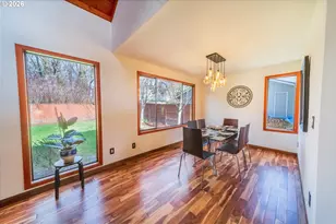 2235 SW Marigold St, Portland, OR 97219 - Photo 5