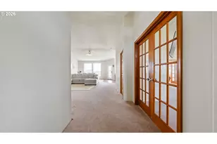 32374 E Loop Rd, Hermiston, OR 97838 - Photo 11