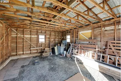 31339 NE Corral Creek Rd, Newberg, OR 97132 - Photo 35