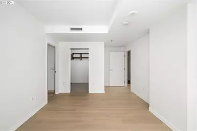 1260 NW Naito Pkwy #808, Portland, OR 97209 - Photo 25