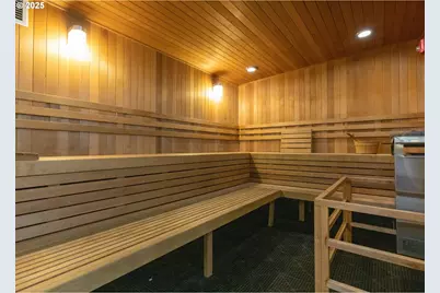 1260 NW Naito Pkwy #808, Portland, OR 97209 - Photo 45