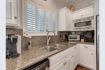 3011 Club House Ct, West Linn, OR 97068 - Photo 7