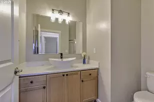 8340 SW River Rd, Hillsboro, OR 97123 - Photo 21