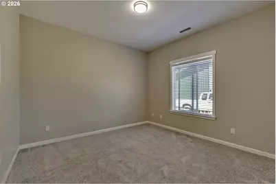 8340 SW River Rd, Hillsboro, OR 97123 - Photo 23