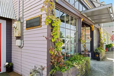 2921 Marine Dr, Astoria, OR 97103 - Photo 25