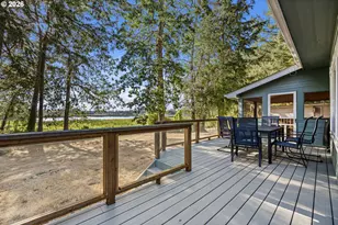 88293 Lake Side Dr, Veneta, OR 97487 - Photo 37
