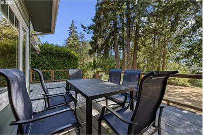 88293 Lake Side Dr, Veneta, OR 97487 - Photo 35