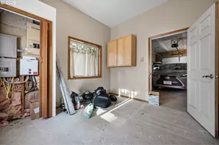 88293 Lake Side Dr, Veneta, OR 97487 - Photo 43