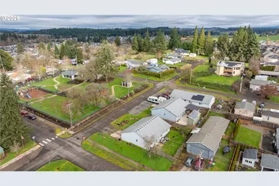 720 N Market St, Lafayette, OR 97127 - Photo 31