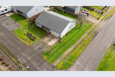 720 N Market St, Lafayette, OR 97127 - Photo 3