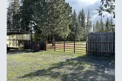 25656 Wildwood Rd, Veneta, OR 97487 - Photo 23