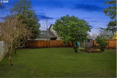 108 NE Whitney St, Camas, WA 98607 - Photo 41