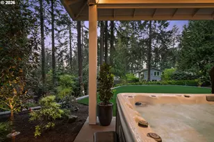 17331 Canyon Dr, Lake Oswego, OR 97034 - Photo 3