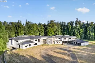 32020 SW Peach Cove Rd, West Linn, OR 97068 - Photo 3