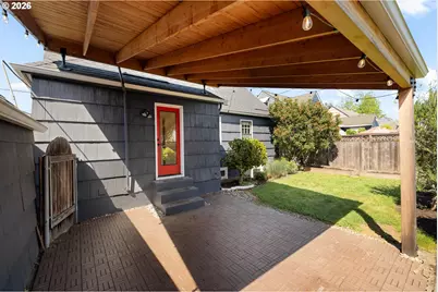 2014 NE Crane St, Portland, OR 97211 - Photo 39