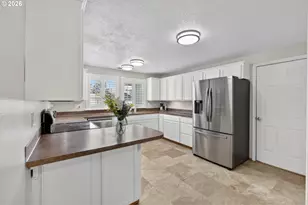 7465 NE Prairie St, Keizer, OR 97303 - Photo 11
