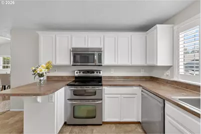 7465 NE Prairie St, Keizer, OR 97303 - Photo 15