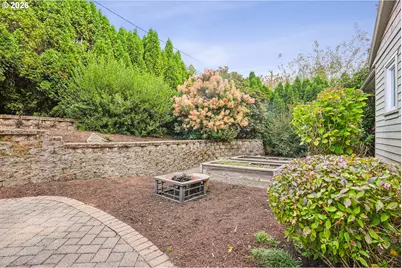 8115 SW Valley View Dr, Portland, OR 97225 - Photo 33