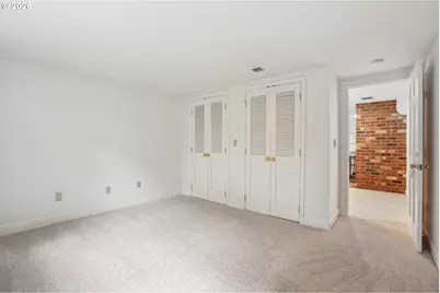 8115 SW Valley View Dr, Portland, OR 97225 - Photo 27