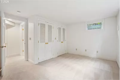 8115 SW Valley View Dr, Portland, OR 97225 - Photo 29