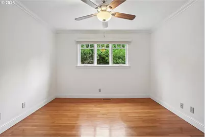 8115 SW Valley View Dr, Portland, OR 97225 - Photo 21