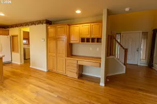 15102 SE Myra Ln, Clackamas, OR 97015 - Photo 7