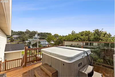 5203 NW Keel Ave, Lincoln City, OR 97367 - Photo 33