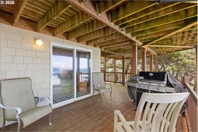 5203 NW Keel Ave, Lincoln City, OR 97367 - Photo 35