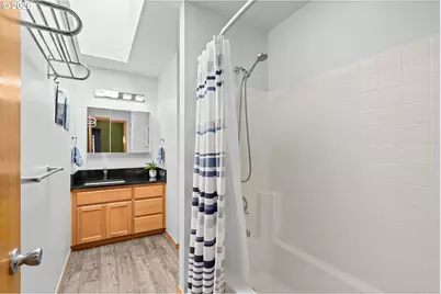 5232 SE Malden St, Portland, OR 97206 - Photo 23