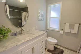 1689 Applewood Dr, Coos Bay, OR 97420 - Photo 21