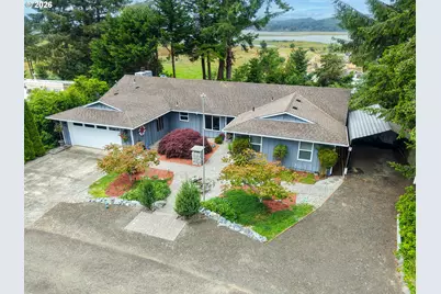 1689 Applewood Dr, Coos Bay, OR 97420 - Photo 45