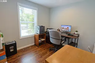 1689 Applewood Dr, Coos Bay, OR 97420 - Photo 23