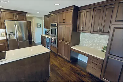1689 Applewood Dr, Coos Bay, OR 97420 - Photo 15