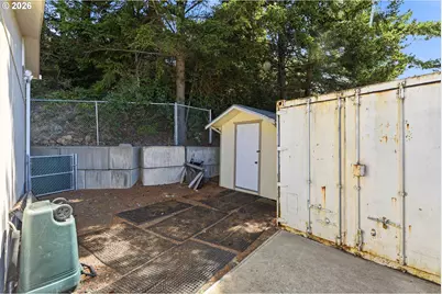 3290 Ocean Blvd, Coos Bay, OR 97420 - Photo 43